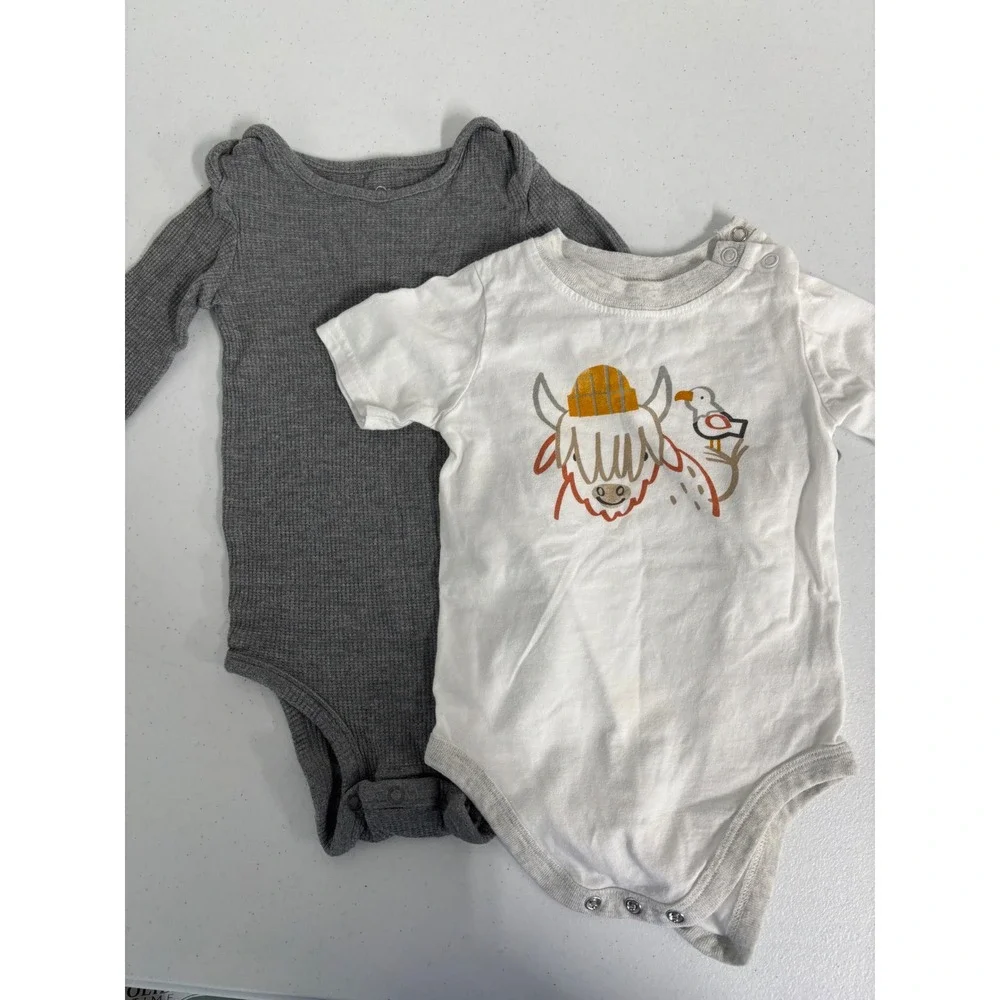 Carters Baby Bodysuit Lot 2pc Grey Waffle Knit & Highland Cow White 18M